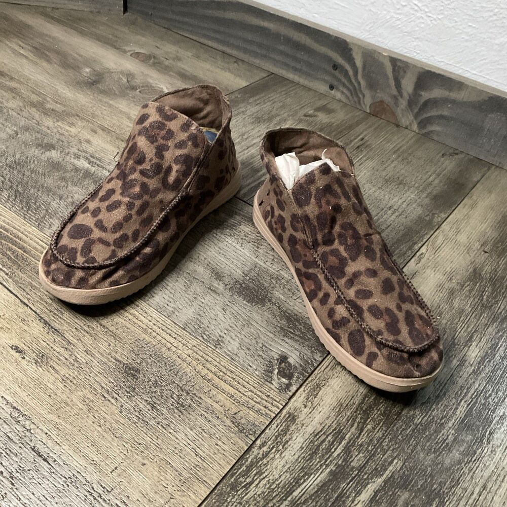 Outwoods Walk Shoes Leopard Easy Slip On